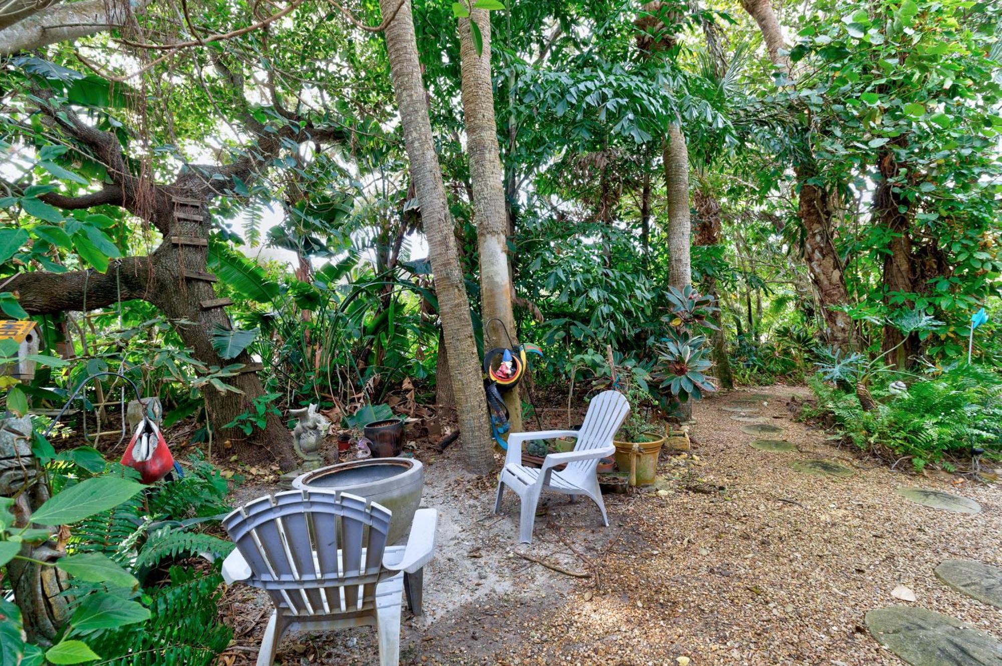Beach Paradise Getaway - 200Ft From Beach! Sebastian Luaran gambar